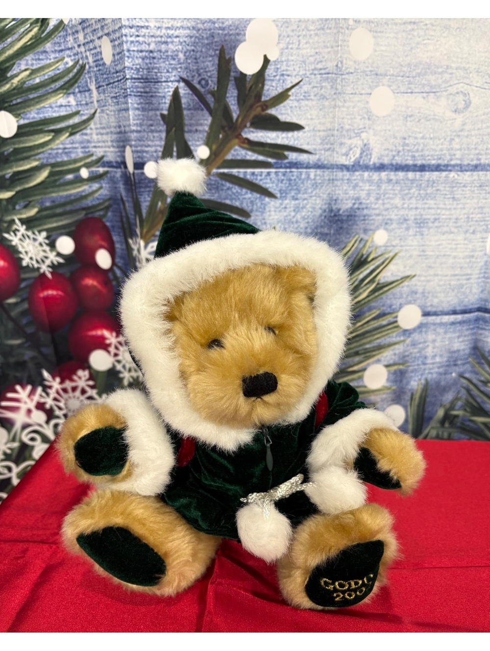 Godiva Chocolates Vintage Christmas 2002 Teddy Bear Plush Santa Green Velvet
